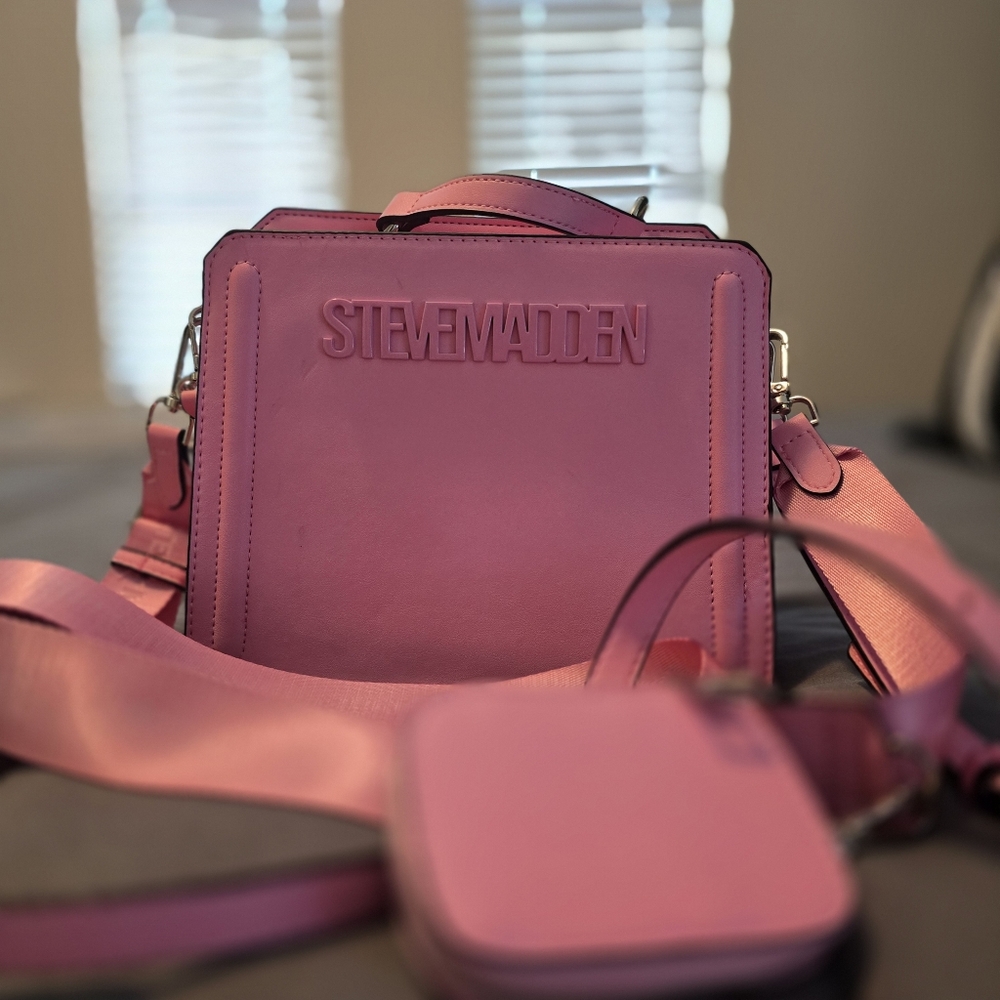 Steve Madden Evenlyn Pink Crossbody Bag